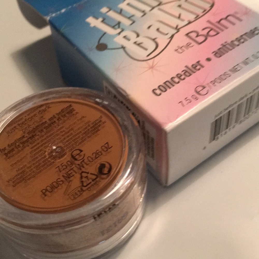 just before dark CONCEALER the time Balm NEW 2 bundle sale